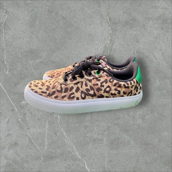 Adidas‎ Skateboard Shoes Leopard Print - Picture 1 of 7